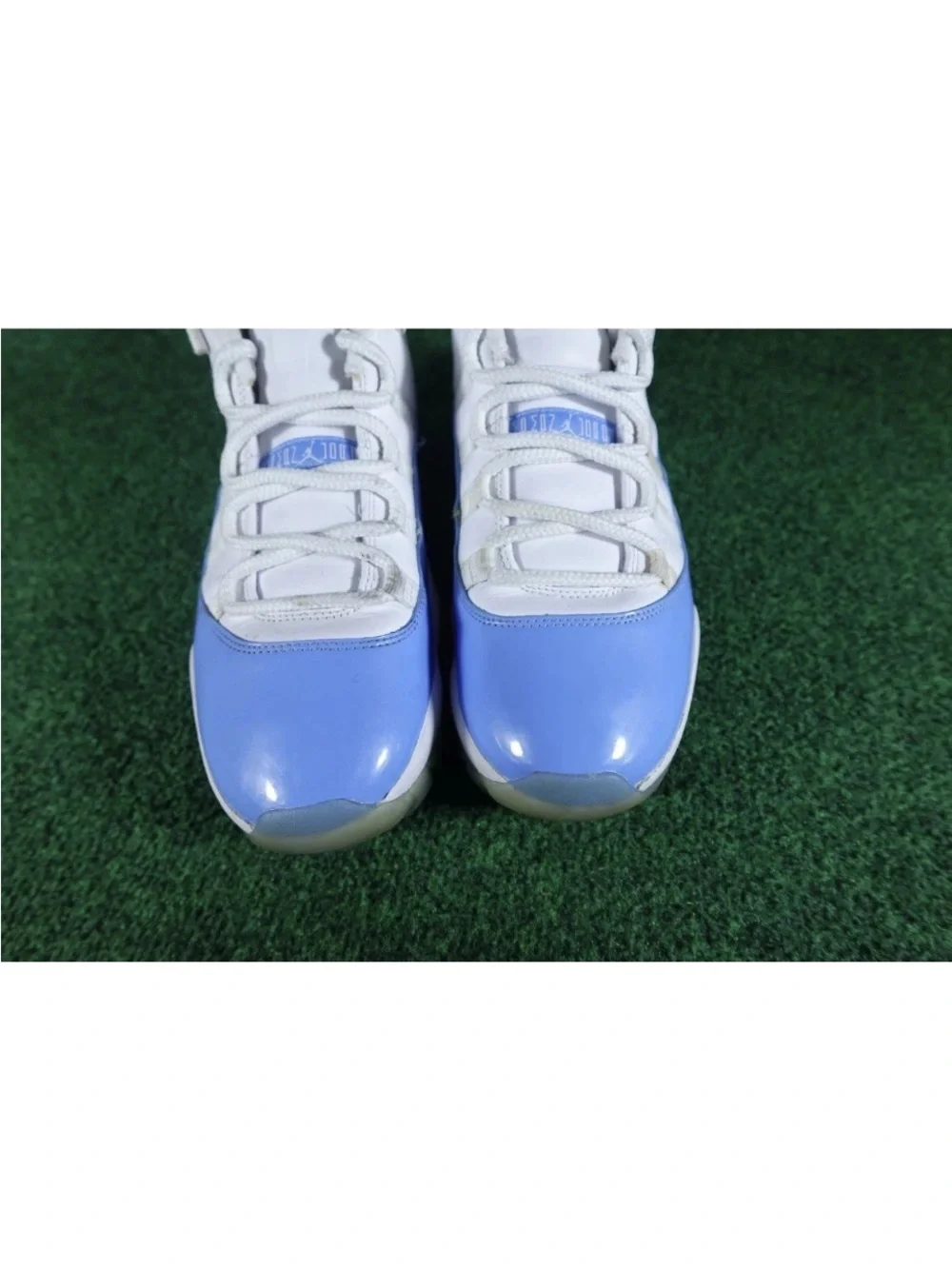 Air jordan 11 low shoes men’s size 9